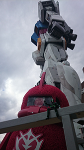 お台場出張『ザクとガンダム』